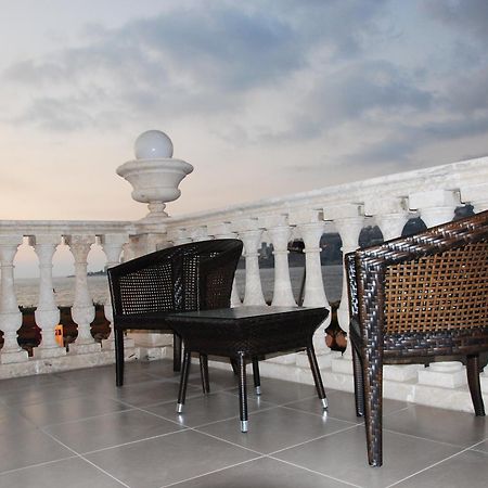 Portaluna Hotel & Resort Jounieh Exterior foto